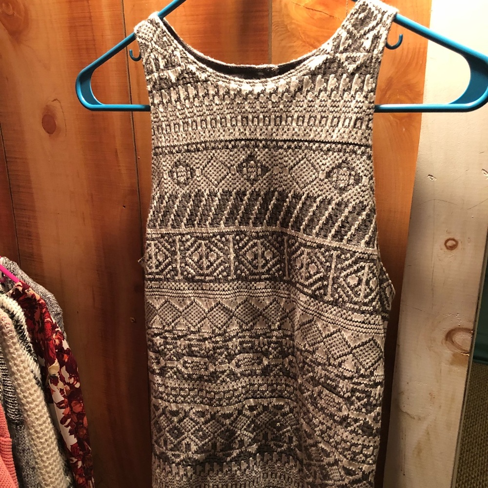Hollister keyhole tribal print dress✨